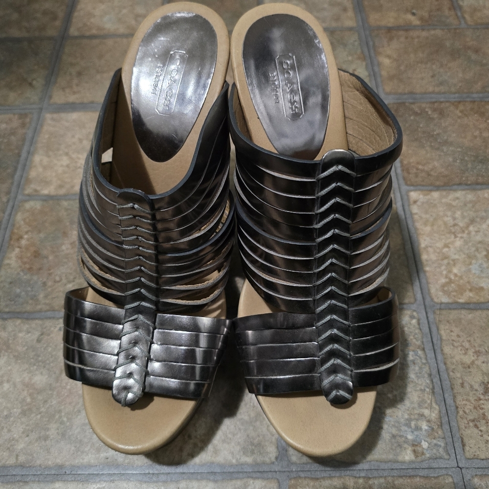 NEW Coach Wedges Bristol Platform Size US 10 Metallic Silver - Picture 1 of 14